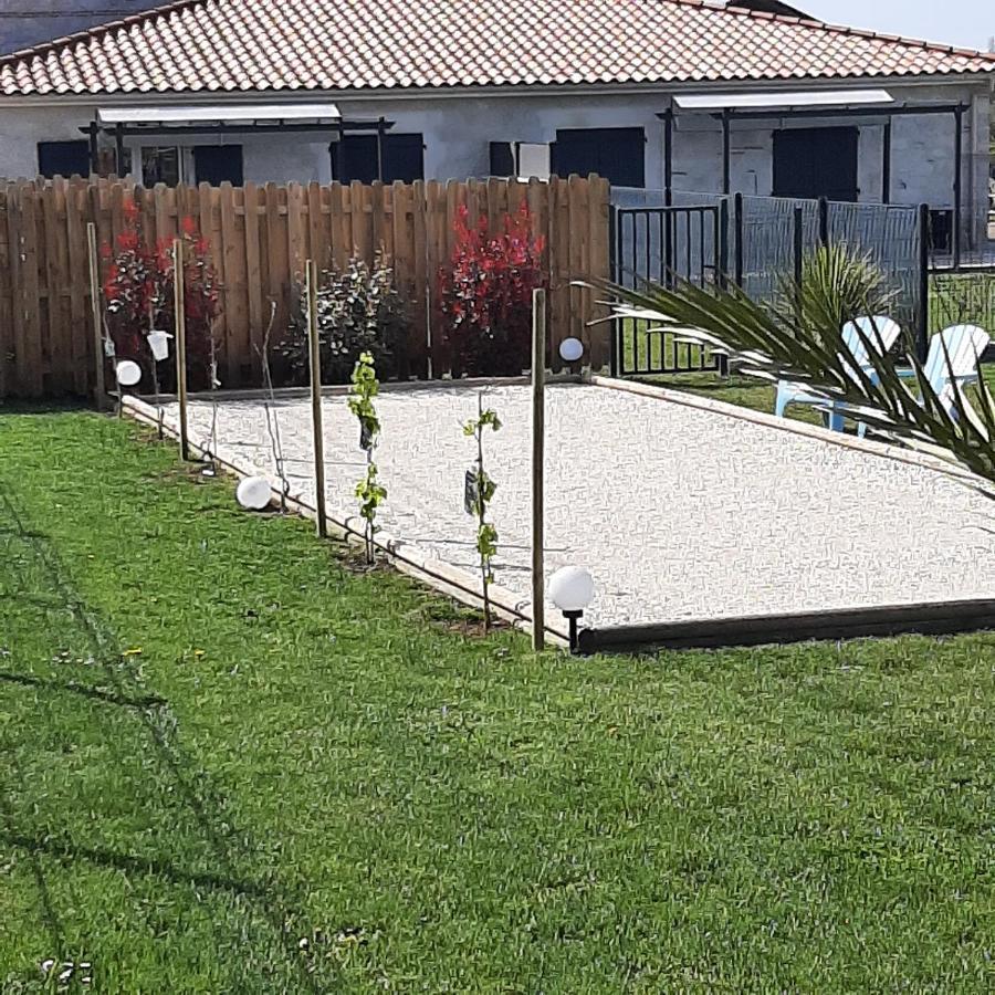 Вилла Le Domaine Vesque Saint-Pierre-de-Clairac Экстерьер фото