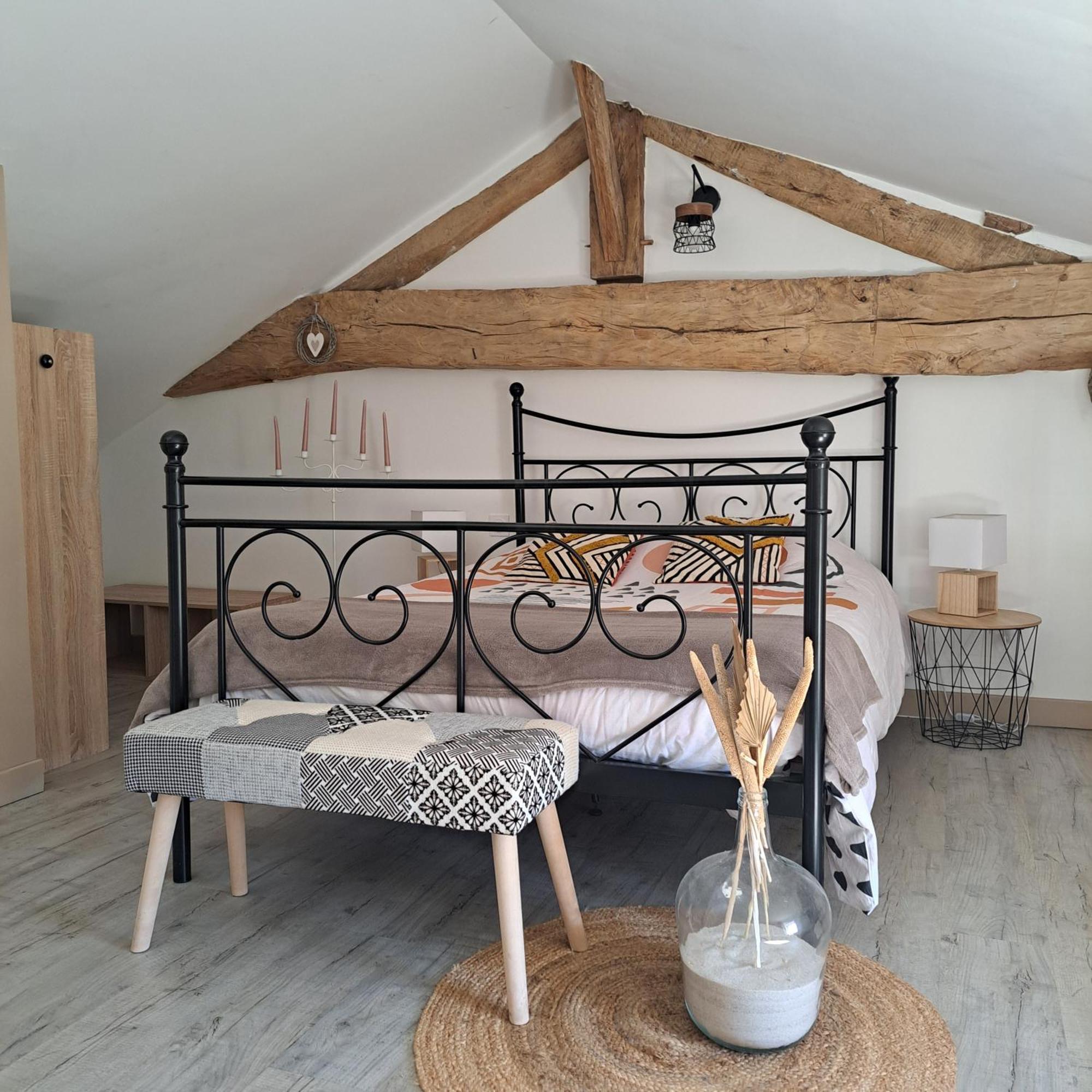 Вилла Le Domaine Vesque Saint-Pierre-de-Clairac Экстерьер фото